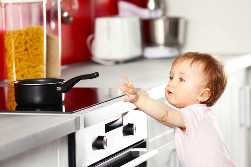 Nhiều trẻ em bị bỏng trong dịp hè
