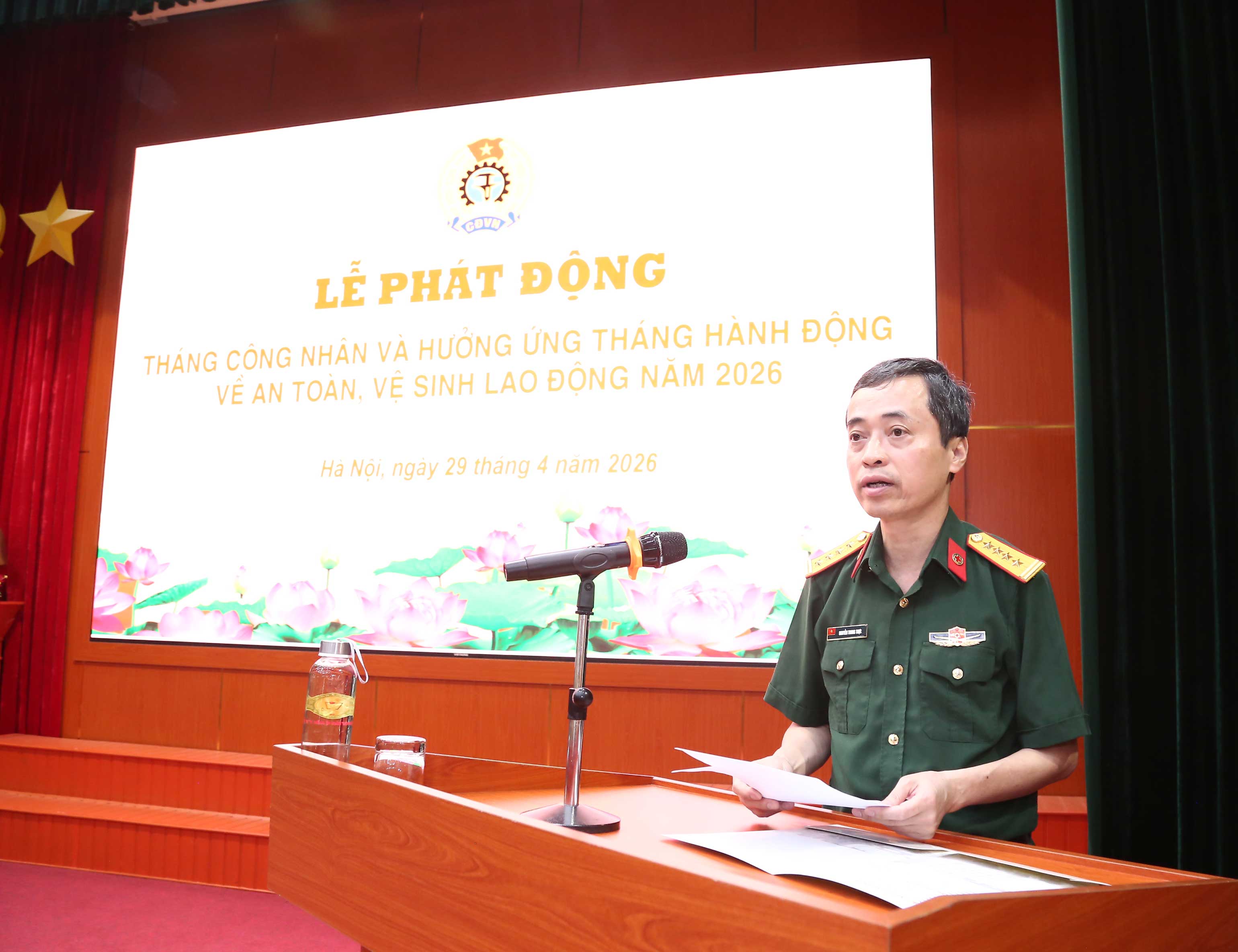 Bệnh viện Bỏng Quốc gia Lê Hữu Trác phát động Tháng Công nhân và hưởng ứng Tháng hành động về An toàn, vệ sinh lao động năm 2026