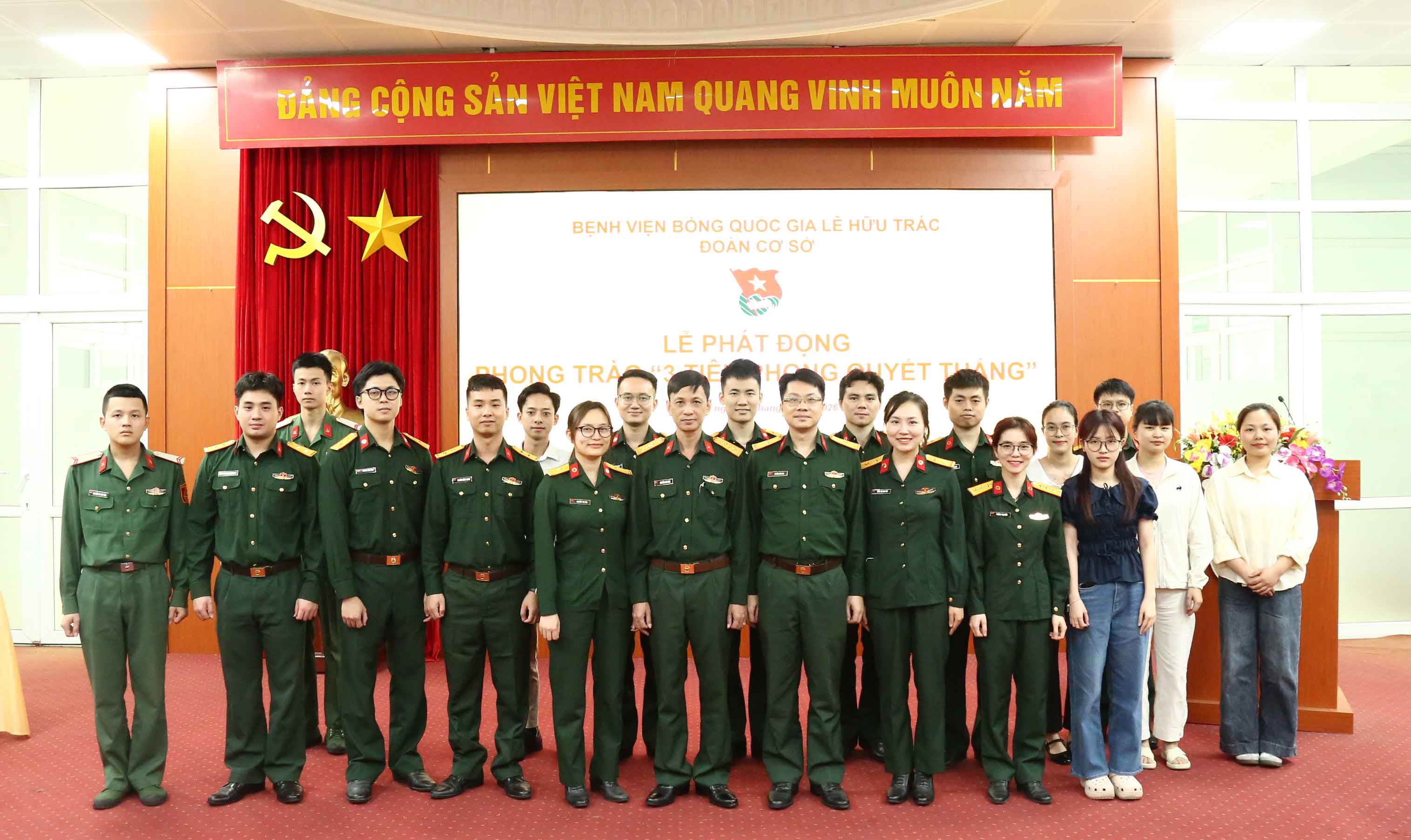 Tuổi trẻ Bệnh viện Bỏng quốc gia Lê Hữu Trác phát động phong trào “3 Tiên phong quyết thắng” giai đoạn 2025 - 2030